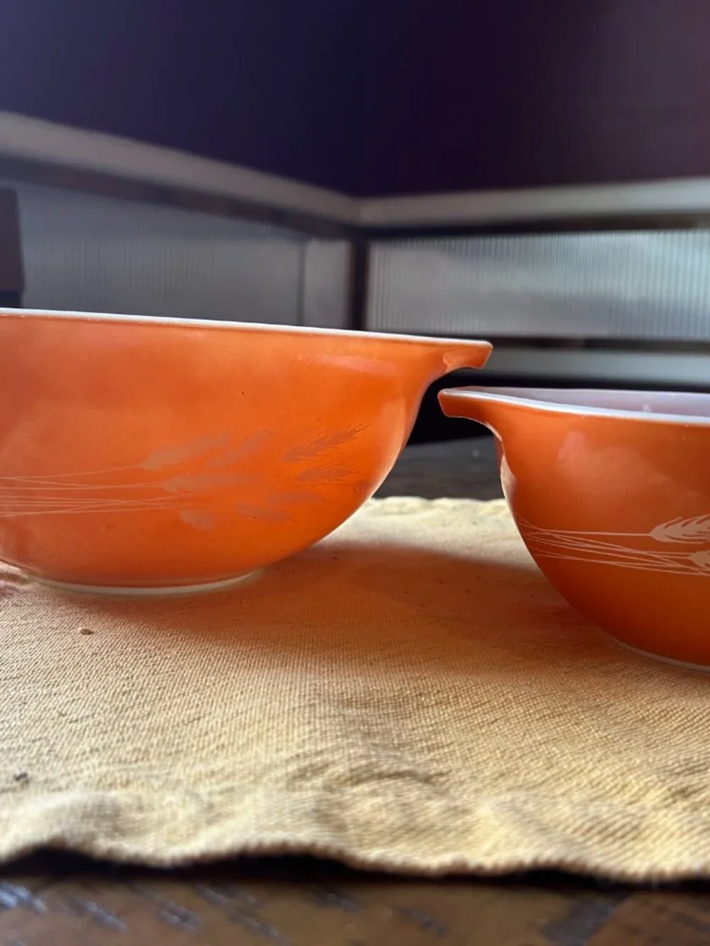 Pyrex bowls set    